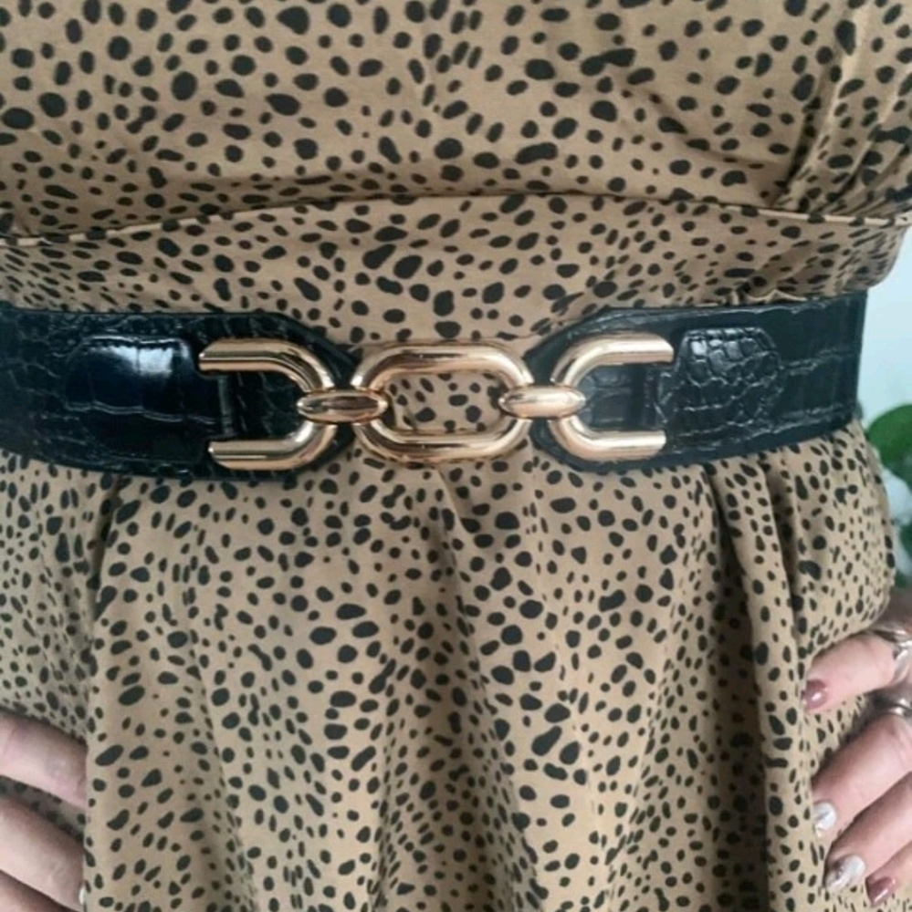 Womens Black Vegan leather elegant corset chunky Gold link boho wide waist belt - Picture 9 of 14